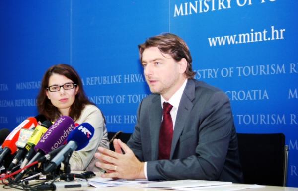 ministar turizma Darko Lorencin i direktorica HTZ-a Meri  Matesic
