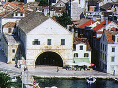 Arsenal Hvar